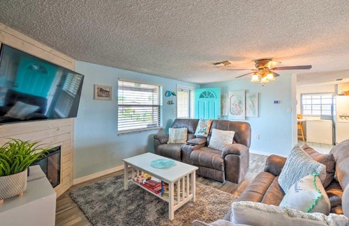 Sea Ranch Casa | Colorful Hudson Home on Canal with Boat Dock!