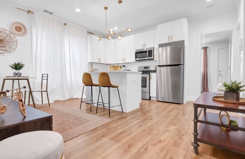 Gallaudet Apartamento | Colorful Remodeled Boho Suite- By Union Market & Restaurants. Quiet Area!