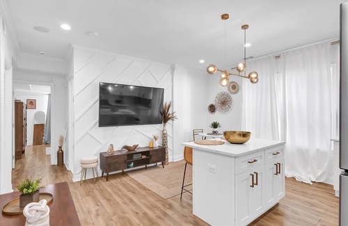 Gallaudet Apartamento | Colorful Remodeled Boho Suite- By Union Market & Restaurants. Quiet Area!