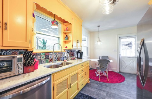 Roanoke Casa | Colorful Roanoke Vacation Rental w/ Hot Tub!