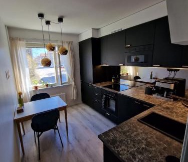 Tampere Apartamento | Colorful two-room apartment with parking