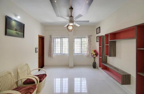 Chikkamagaluru Apartamento | Colors stay