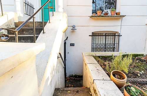 Canonbury Apartamento | Colourful and Cosy Home in De Beauvoir Town