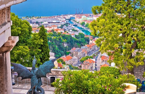 Kostrena Apartamento | Colourful Seaview Apartment, Kostrena, Croatia