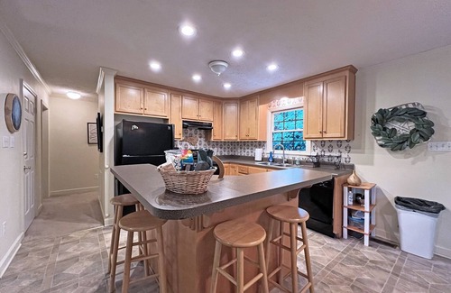 Bryson City Cabina | Colston Creek on Alarka Creek
