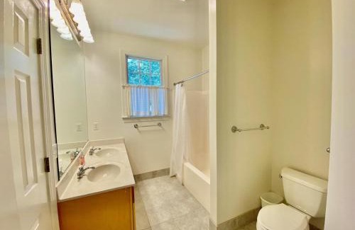 The Pines Casa | Columbia avenue 23