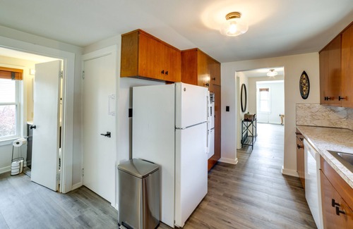 Columbia City Cabaña | Columbia City Vacation Rental w/ Lake Access