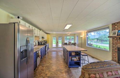 Columbia Falls Casa | Columbia Falls Home 14 Mi to Glacier Natl Park!