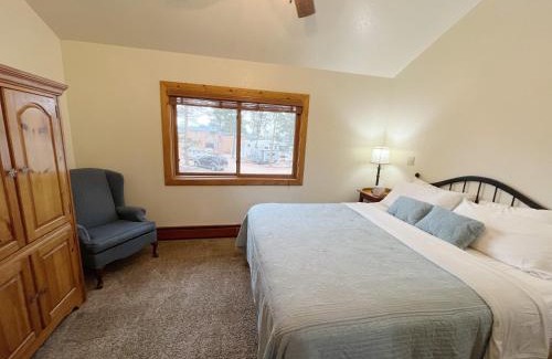 Woodland Park Cama Y Desayuno | Columbine B Cabin Suite