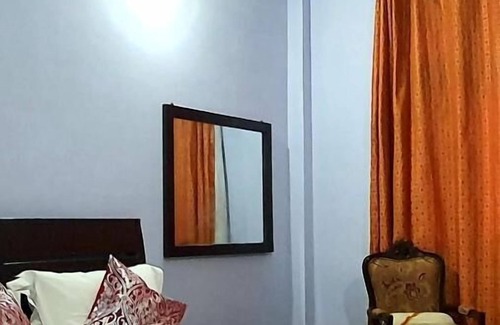 Gilgit Hotel | Columbine Bed And Breakfast