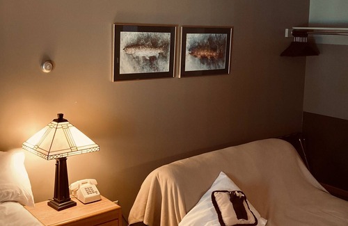 Powder Mountain Apartamento | Columbine Inn 104 ski-in ski-out Powder Mountain hotel room for up to 4 guests