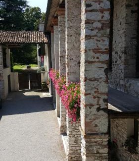 Santa Giustina Apartamento | Colvago La Corte Spectacular Ancient Country House