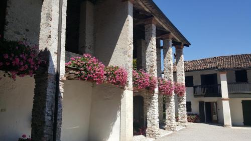 Santa Giustina Apartamento | Colvago La Corte Spectacular Ancient Country House