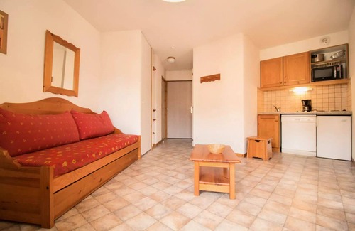 Aussois Apartamento | KOM306M : Wohnung in ruhiger Lage in der Nähe von kostenlosen Shuttles und Schwimmbad