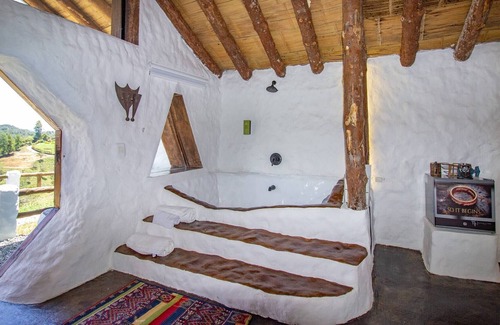 Guatape Cabina | Comarca Hobbit El Penol