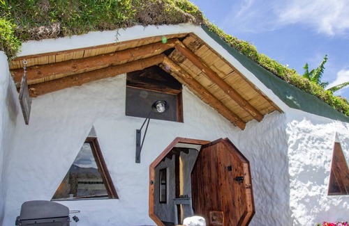 Guatape Cabina | Comarca Hobbit El Penol