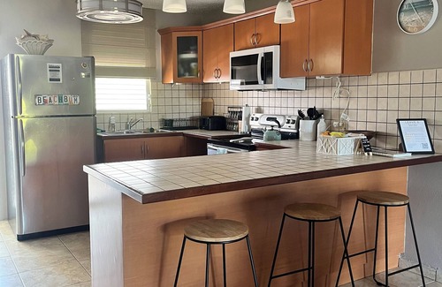 Pole Ojea Casa | Combate Beach location with WiFi and AC in brilliant Cabo Rojo, 5 mins to beach!