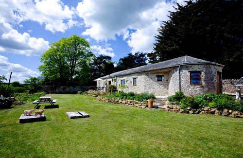 Wadeford Casa | Combe Barn