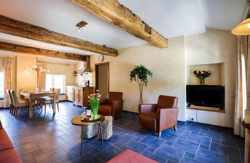 Aywaille Casa | Combination of flats in beautiful castle