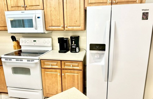 Orange Beach Condominio | Come Dip Your Paws In The Water! Elite Pet Friendly Condo On Ground Floor