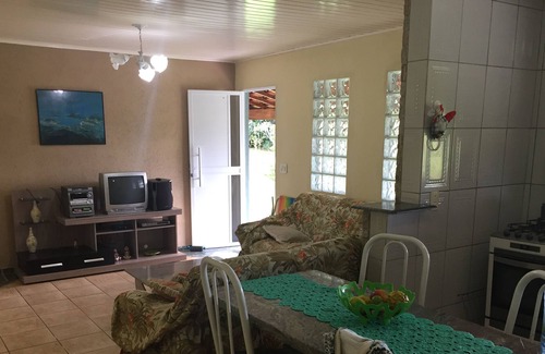 Piracaia Casa | Venga a disfrutar de la naturaleza, el aire fresco y la paz con su familia y amigos.