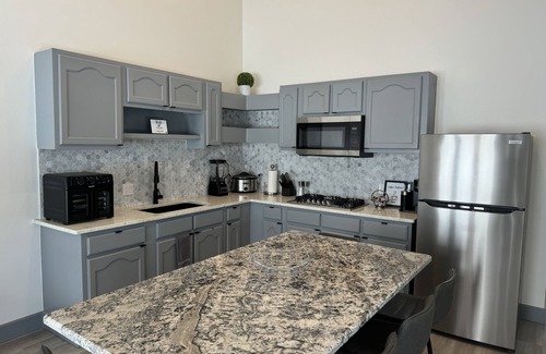 Angel Fire Casa | Come enjoy our"beautiful new modern guest house" with a view to the ski mountain
