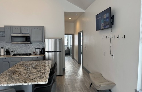 Angel Fire Casa | Come enjoy our"beautiful new modern guest house" with a view to the ski mountain