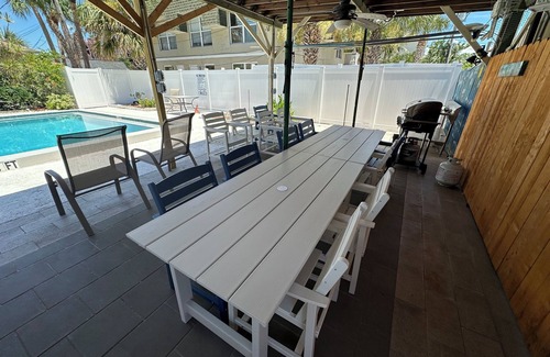 Madeira Beach Cabaña | Ven a disfrutar de la serenidad de Gulf Gardens en Madeira Beach