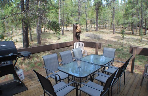 Overlook Park Casa | Venga a disfrutar de esta cabina en las maderas, Bañera de hidromasaje y mascotas