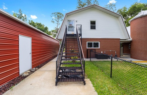 Silver Springs Apartamento | Come & get Away from it all!