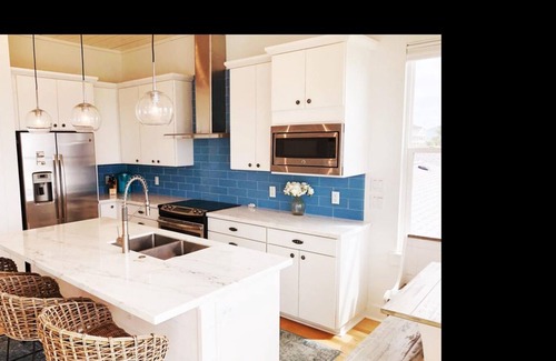Gulf Palms Casa | Come Home to an Oceanfront, Beachfront Texas Gulf Coast Cottage On The Water