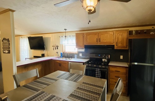 Benton Casa | Come relax at this beautiful 2 br 1b on KY LAKE