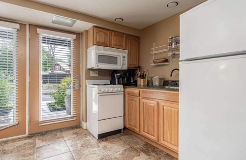 North Creek Condominio | Come stay at Alpine Lodge for amazing views!