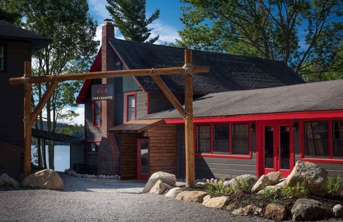 Eagle Bay Condominio | Come stay at Great Pines for amazing views!