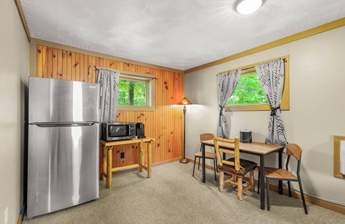 Eagle Bay Condominio | Come stay at Great Pines for amazing views!