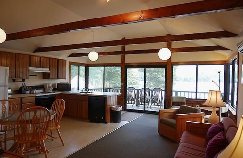 Weare Complejo | Come stay at our four season resort!