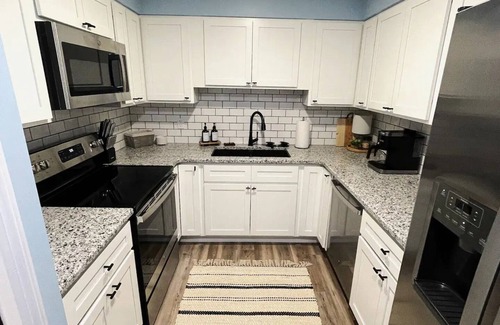 Burkesville Casa | Come stay with us @DHL! Great for families! <6mi to lake/golf