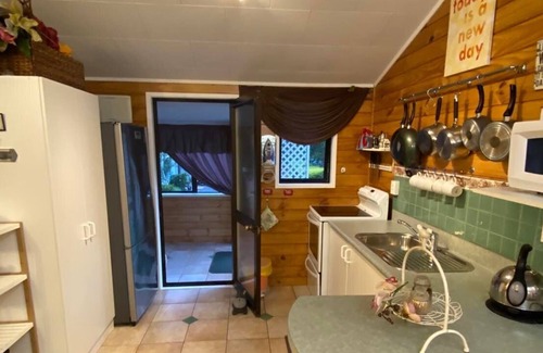 Kerikeri Cabaña | Ven a la paz y el ambiente