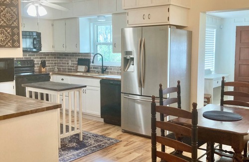 Frostproof Cabaña | Come visit this Amazing Cottage on Beautiful Lake Reedy!