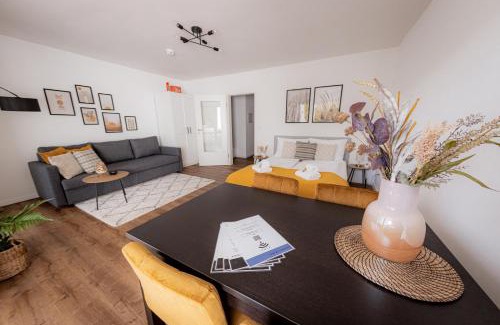 Passau Apartamento | Come4Stay Passau - Apartment Seidenhof I voll ausgestattete Küche I Balkon I Badezimmer
