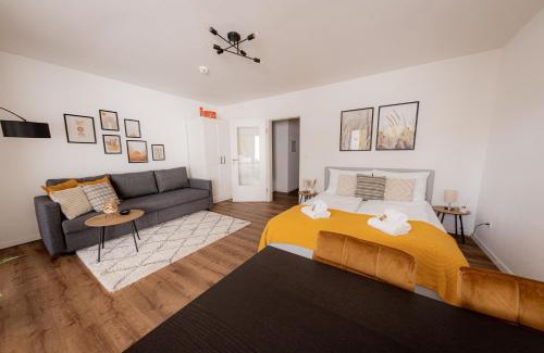 Passau Apartamento | Come4Stay Passau - Apartment Seidenhof I voll ausgestattete Küche I Balkon I Badezimmer