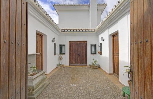 Granada Casa | Comeback CASERÍA VIRGEN DE ÁFRICA