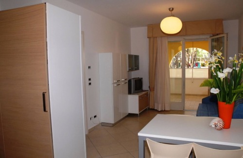Bibione Apartamento | Comfortable Sea-front Flat