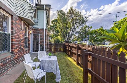 Yeronga Casa | Comfort 1 Bedroom Cottage Retreat Yeronga