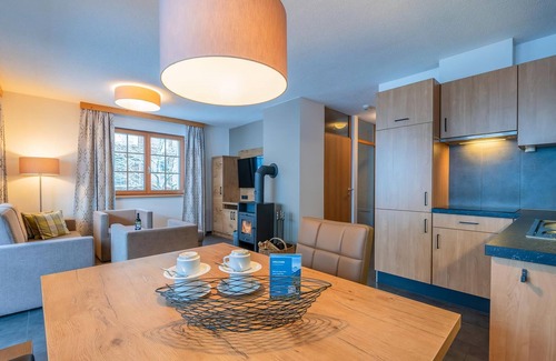 Buerserberg Apartamento | Comfort 4-person apartment in the holiday park Landal Brandnertal