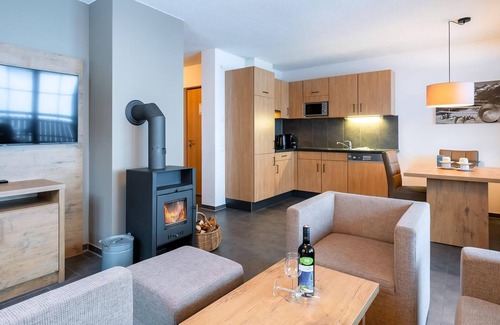 Buerserberg Apartamento | Comfort 4-person apartment in the holiday park Landal Brandnertal