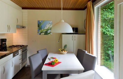 Kell am See Casa | Comfort 6-person dog bungalow in the holiday park Landal Hochwald
