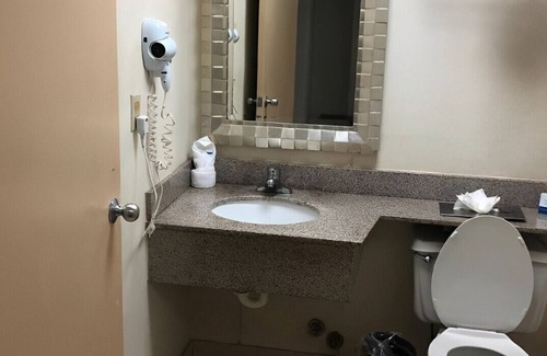 South Miami Casa | Comfort and Convenience in One Place! W/ Wi-Fi