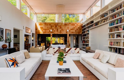 Carapicuiba Casa | Comfort and leisure amidst nature
