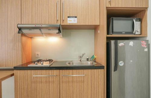 Senayan Apartamento | Comfort and Simply Studio Tamansari Semanggi Apartment By Travelio